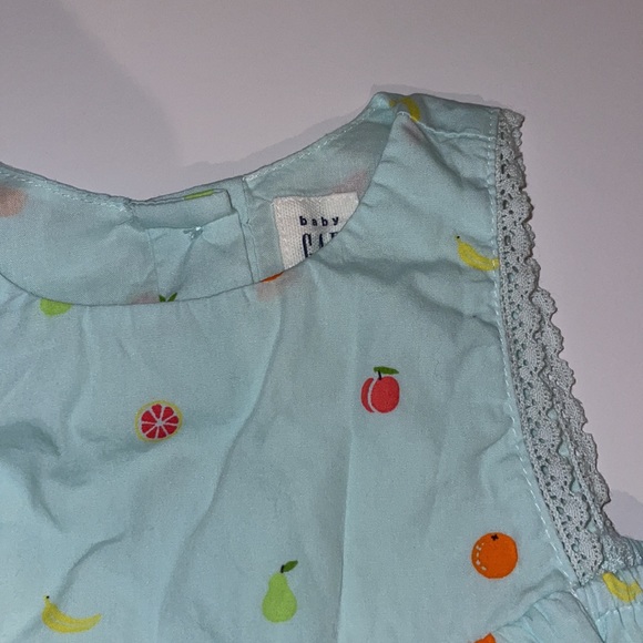 Baby gap bubble romper NWT 3-6 months - Picture 2 of 2